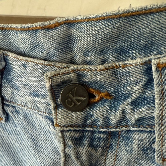 Vintage Calvin Klein|Women’s vintage high waisted light wash solid jeans,90’s••• - Picture 9 of 12